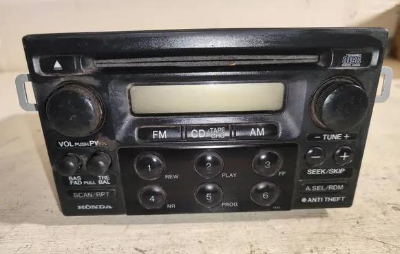 Radio/CD/DVD/GPS head unit
