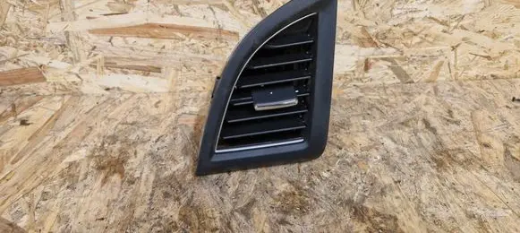 Honda CR-V Dashboard side air vent grill/cover trim 77610T0AA1