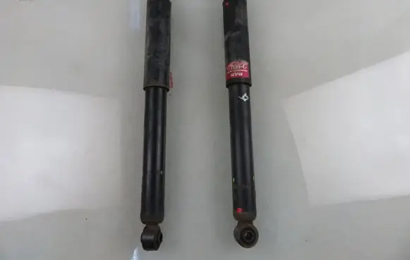 Suzuki Jimny Rear shock absorber/damper 343288