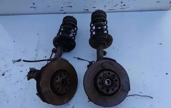 Peugeot 508 Front wheel hub spindle knuckle