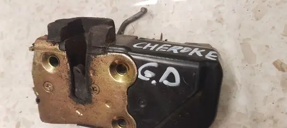 Jeep Grand Cherokee (WJ) Rear door lock