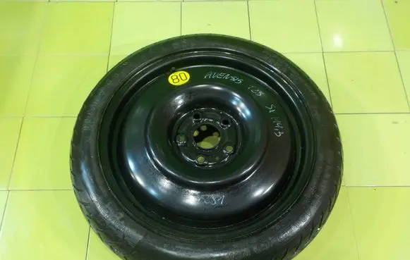 Toyota Avensis T250 R17 spare wheel 