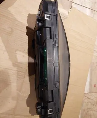 Peugeot 607 Speedometer (instrument cluster) 110008883003