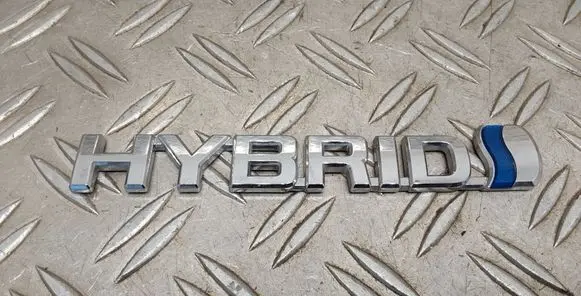 Toyota Auris 150 Fender model badge letters 