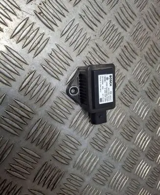 Volkswagen PASSAT B5.5 ESP acceleration yaw rate sensor 8E0907637A 0018954 0265005245