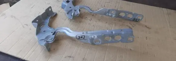 Citroen C4 II Engine bonnet/hood hinges 