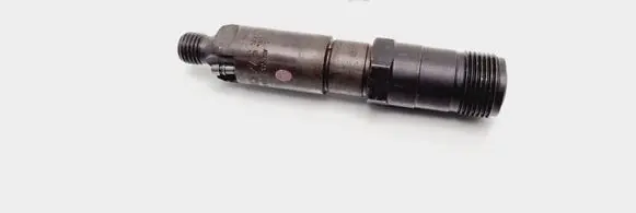 Mercedes-Benz C W202 Fuel injector 0000100651