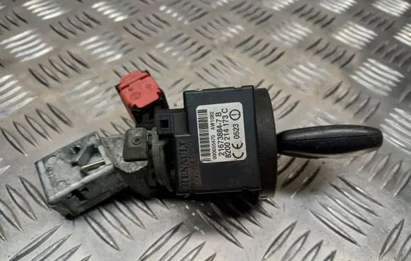 Renault Modus Ignition lock N0502060 8200214173