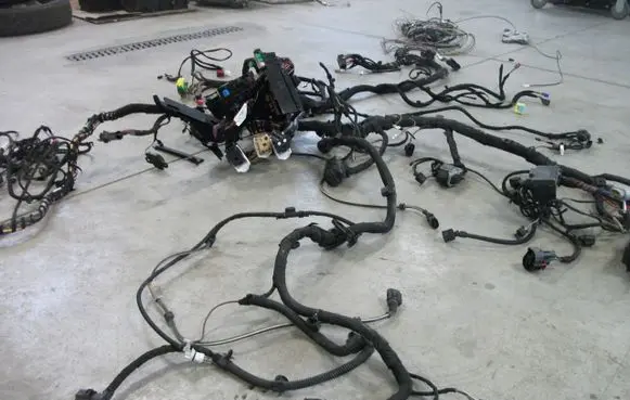 Seat Ibiza IV (6J,6P) Engine installation wiring loom 