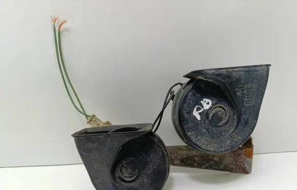 Citroen C8 Horn signal 0055306