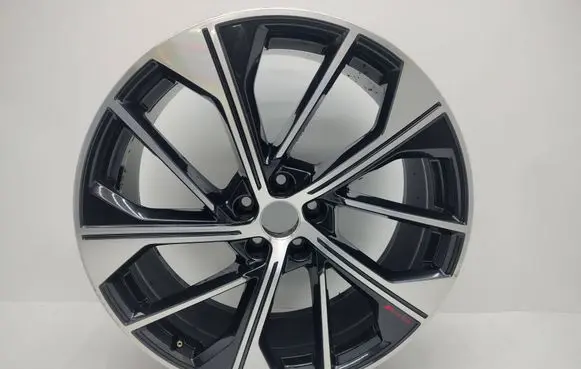 Audi Q5 SQ5 R21 alloy rim 80A601025BQ 80A601025CD