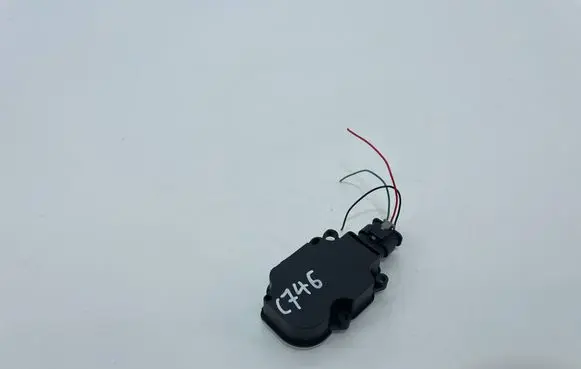 Mazda CX-5 II Radiator active air flap actuator BJD650RA0