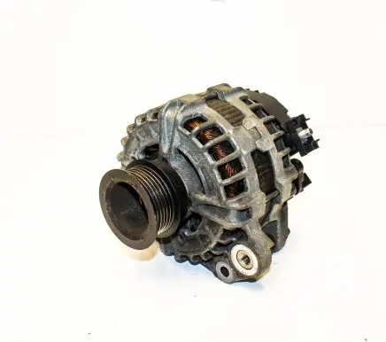 Volvo V40 Generator/alternator 30659580
