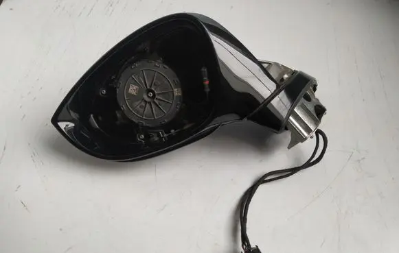 BMW i8 Front door electric wing mirror 51167393251