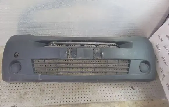 Nissan Interstar Front bumper 8200394563