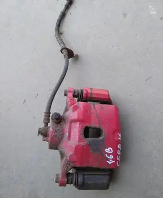 KIA Pro Cee'd II Front brake caliper