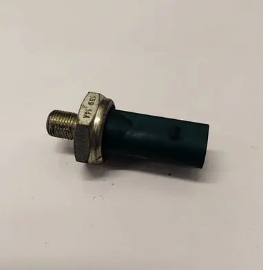 Volkswagen Jetta IV Oil level sensor 
