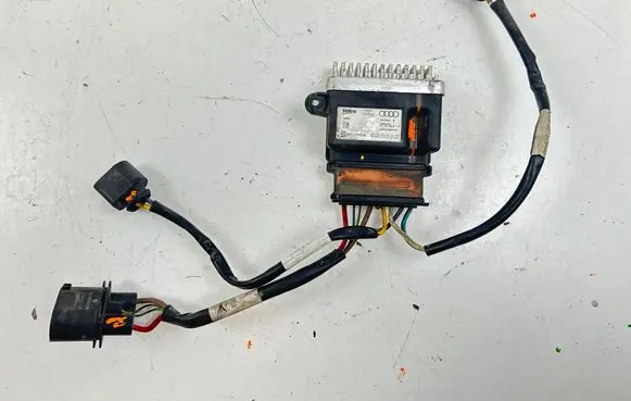 Audi A6 S6 C7 4G Coolant fan relay 8K0959501G