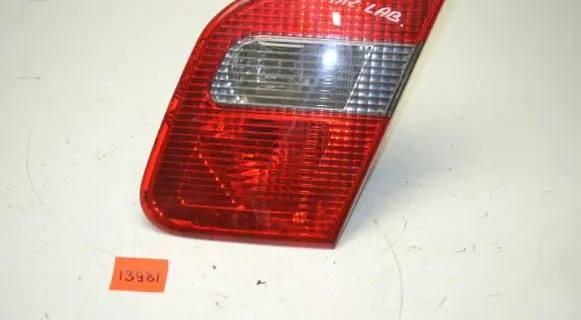 Mitsubishi Carisma Tailgate rear/tail lights 13981