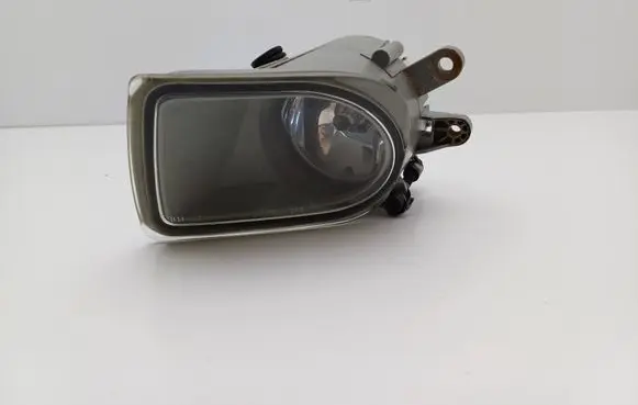 Volvo V50 Front fog light 0305075001