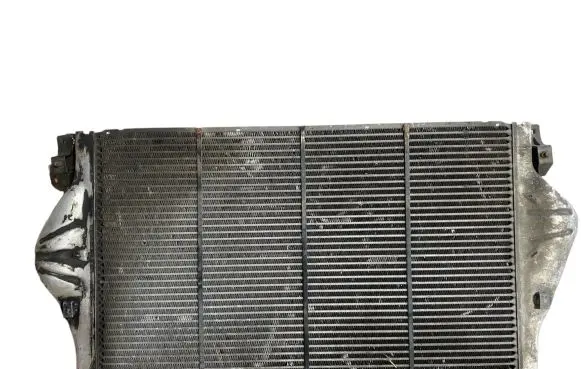 Renault Laguna II Intercooler radiator 8200075810 8200075810C