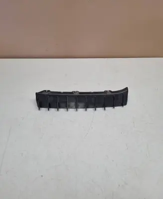 Hyundai Santa Fe Front bumper mounting bracket 865282waa0