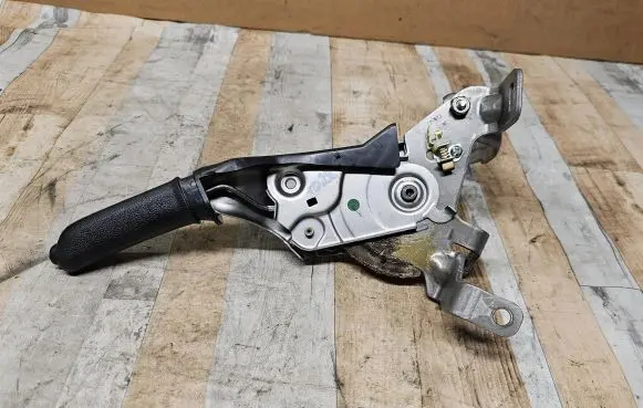 Ford Ranger Hand brake release handle AB312780