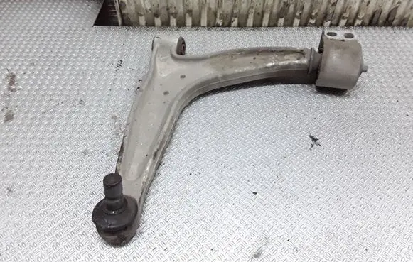 Opel Vectra C Front lower control arm/wishbone