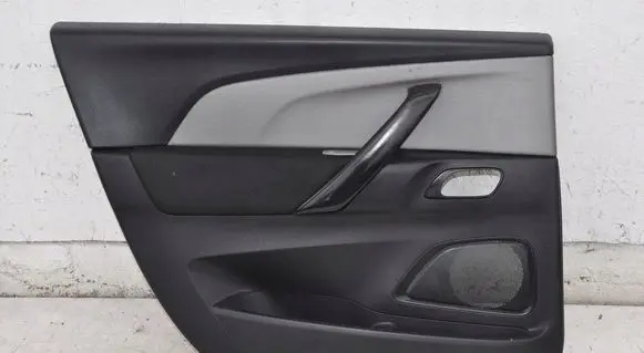 BMW 2 F44 Front door card panel trim