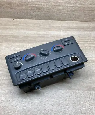 Volvo S80 Climate control unit 9494261