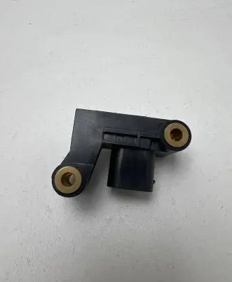 BMW 5 E60 E61 Airbag deployment crash/impact sensor 6977398 006340 001278