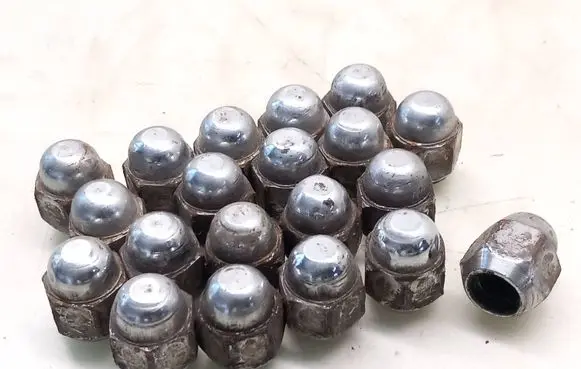 Subaru Legacy Nuts/bolts 