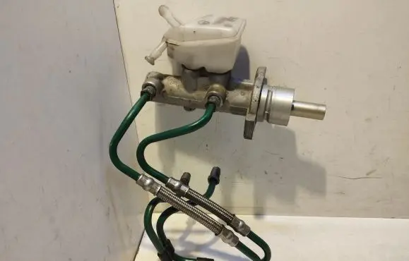 Citroen Xsara Picasso Master brake cylinder Y21425 0204024817