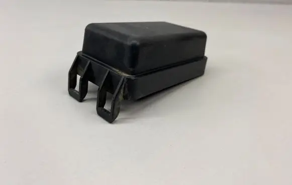 Toyota Land Cruiser (J120) Fuse box cover 826623D140