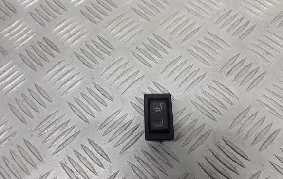Nissan Primera Seat heating relay 