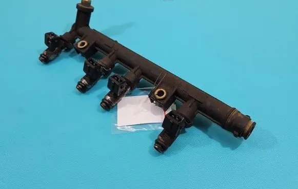 Fiat Panda II Fuel injector IWP095 IMPRK1465020
