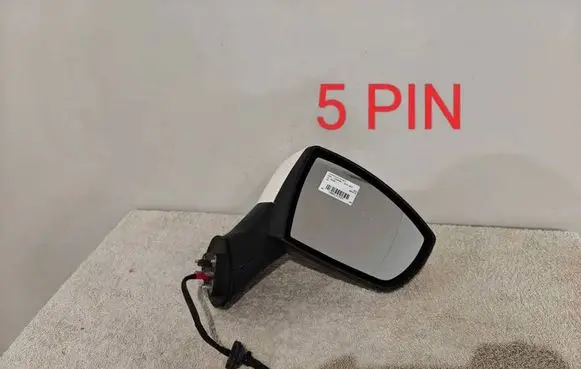 Front door electric wing mirror