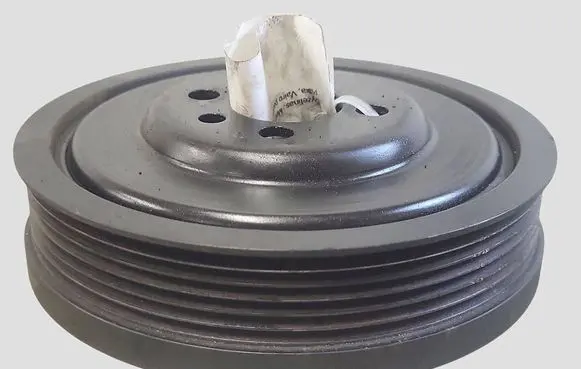 Audi A4 S4 B7 8E 8H Crankshaft pulley 03G105243
