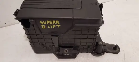 Skoda Superb B6 (3T) Battery box tray 3C0915335