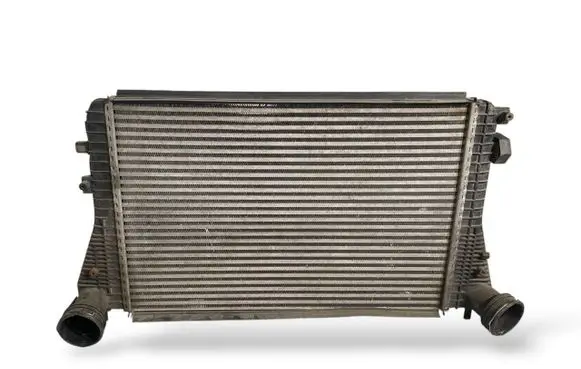 Skoda Octavia Mk2 (1Z) Intercooler radiator 1K0145803A