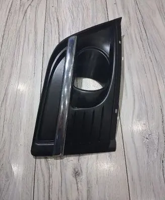 Citroen C4 Grand Picasso Front fog light trim/grill 9680404177