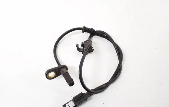 Mercedes-Benz E W211 ABS brake wheel speed sensor A2115402917