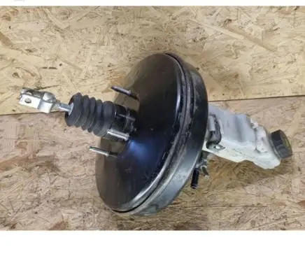 Toyota Avensis T270 Brake booster 4720005320