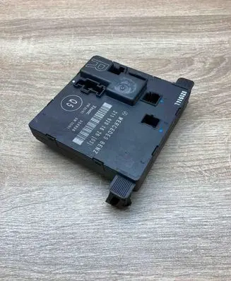 Mercedes-Benz E W211 Door control unit/module 2118201626 356806