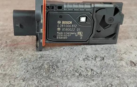 BMW X3 G01 Mass air flow meter 8580022 0281006812 20190207