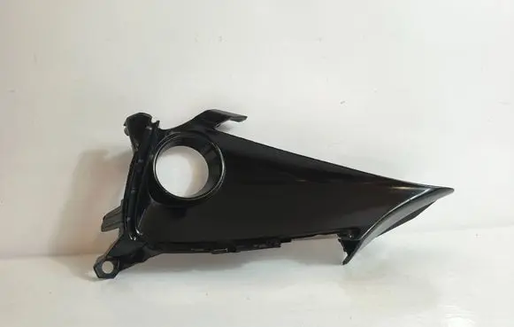 Toyota Corolla E120 E130 Front bumper lower grill 8148102A00autoas2 8148102A00