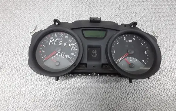 Renault Megane II Speedometer (instrument cluster) 8200364588
