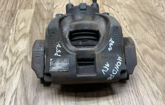 Ford Mondeo MK V Front brake caliper DG9C2B134C DG9C2B134C6340