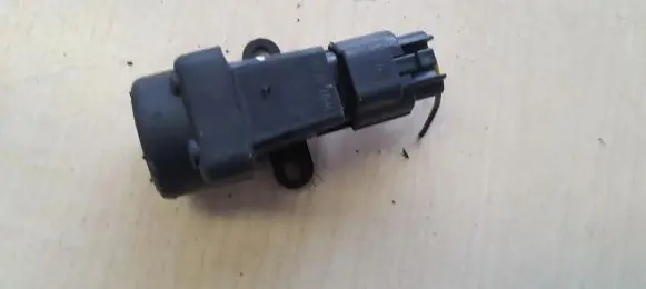 Honda CR-V Fuel cut-off switch wqt100030 35910s04g010