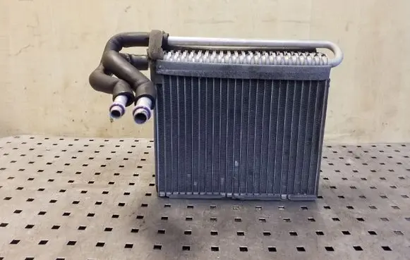 Air conditioning (A/C) radiator (interior)